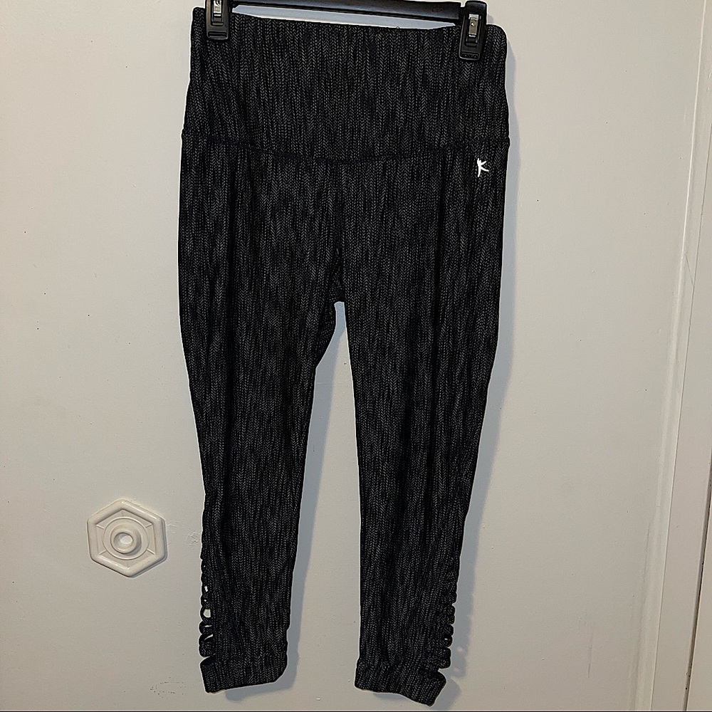 Danskin Now Dri More Workout Leggings Black & White